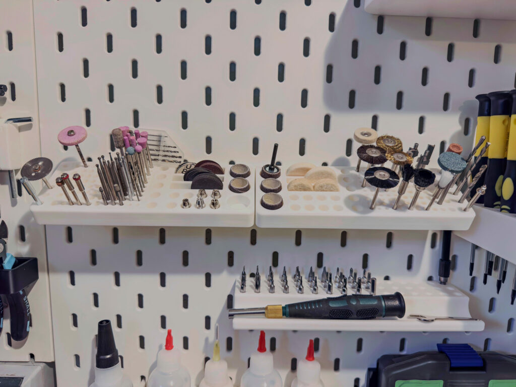 IKEA Skadishalterung für Dremelzubehör